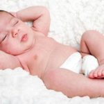 Trẻ sơ sinh ngủ bao nhiêu tiếng là đủ?